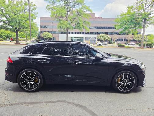 Black 2021 Audi SQ8 4.0T Prestige