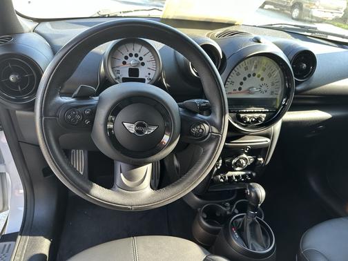 2014 MINI Countryman Cooper S