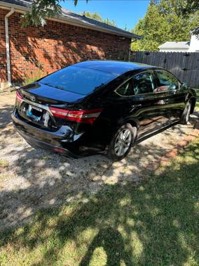 Black 2013 Toyota Avalon XLE Premium