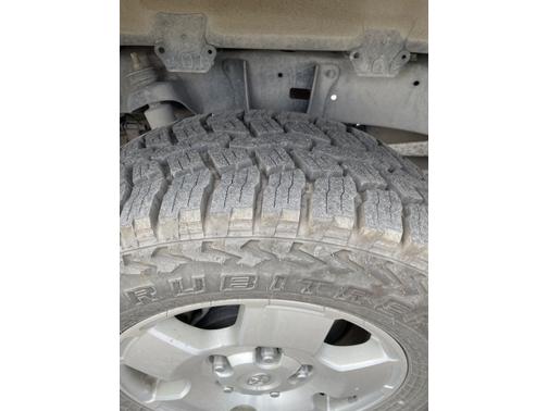Photo 3 of 4 of 2012 Toyota Tundra Grade