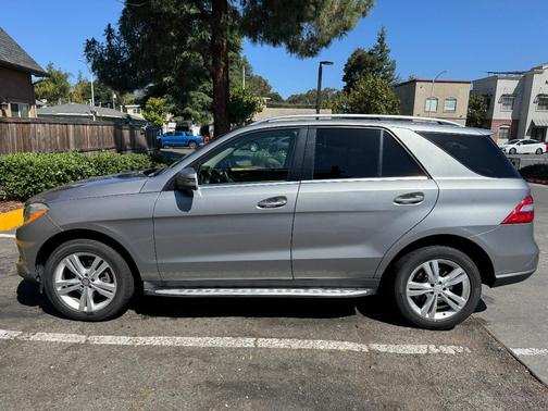 Gray 2014 Mercedes-Benz M-Class ML 350 BlueTEC 4MATIC