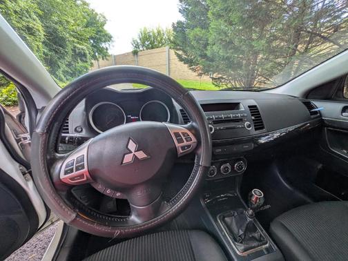 White 2012 Mitsubishi Lancer GT