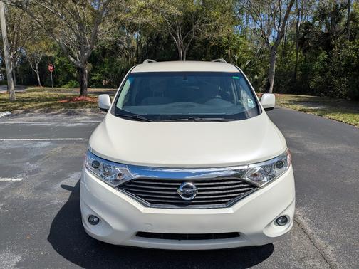 2017 Nissan Quest SV