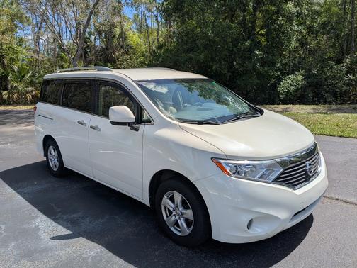 2017 Nissan Quest SV