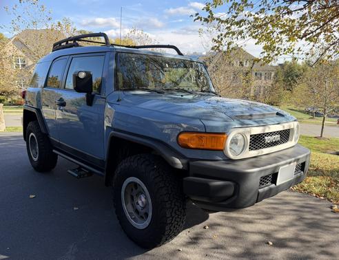 2014 Toyota FJ Cruiser Base