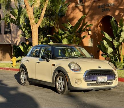 2016 MINI Hardtop Cooper