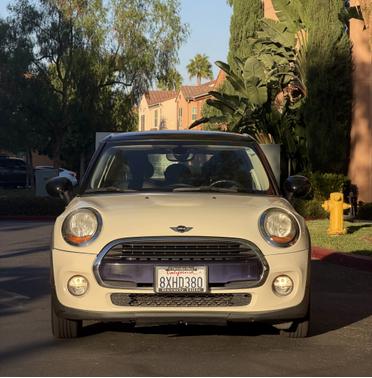 2016 MINI Hardtop Cooper