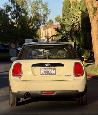 2016 MINI Hardtop Cooper