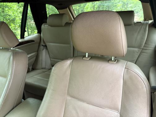 2005 BMW X5 3.0i