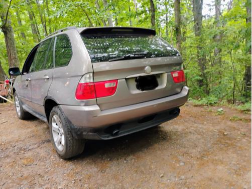 2005 BMW X5 3.0i