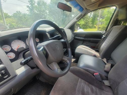 Red 2006 Dodge Ram 1500 SLT Mega Cab