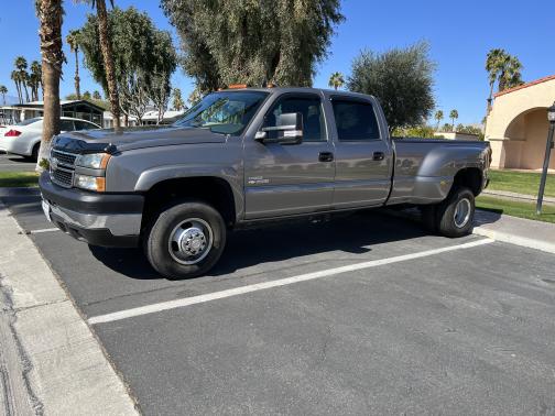Photo 3 of 24 of 2006 Chevrolet Silverado 3500 LT Crew Cab