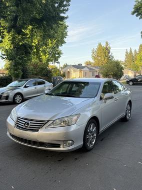 Silver 2012 Lexus ES 350 Base