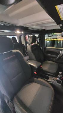Gray 2022 Jeep Gladiator Mojave