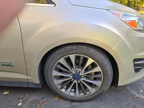 Gold 2017 Ford C-Max Energi Titanium