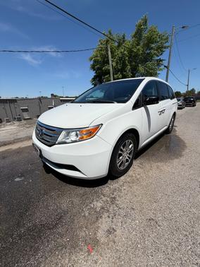 White 2011 Honda Odyssey EX-L