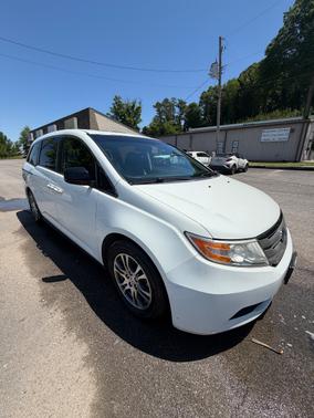 White 2011 Honda Odyssey EX-L