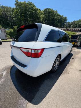 White 2011 Honda Odyssey EX-L