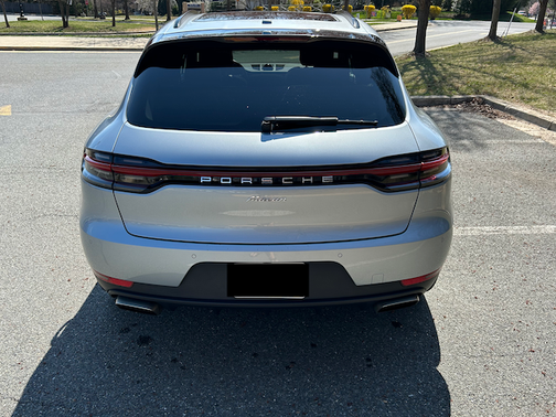 2020 Porsche Macan Macan