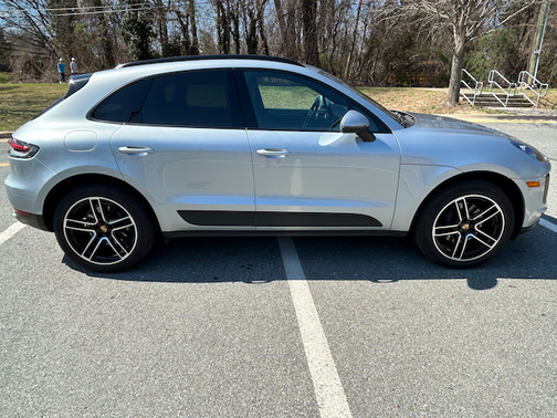 2020 Porsche Macan Macan