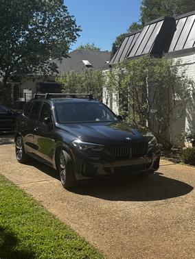 Black 2023 BMW X5 PHEV xDrive45e