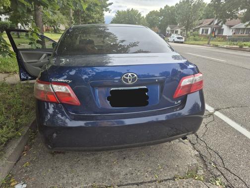 Blue 2007 Toyota Camry SE