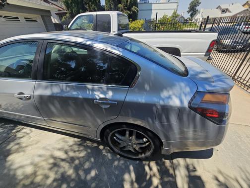 2007 Nissan Altima Hybrid Base