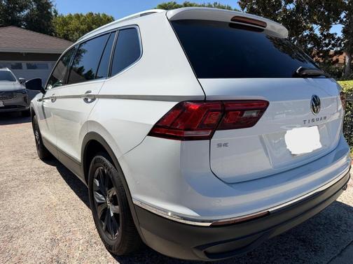 White 2024 Volkswagen Tiguan 2.0T SE