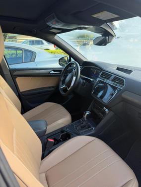 White 2024 Volkswagen Tiguan 2.0T SE