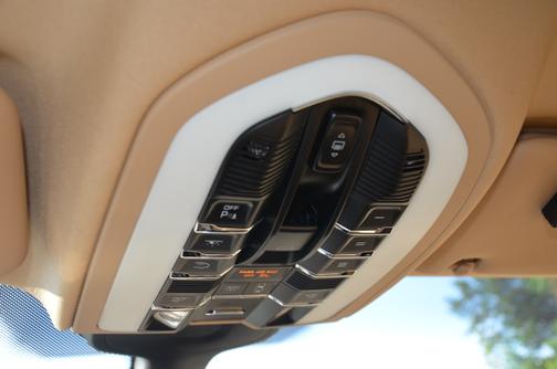 2016 Porsche Cayenne Base