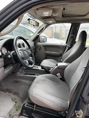 2003 Jeep Liberty Sport