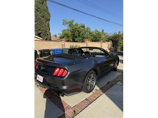 2017 Ford Mustang EcoBoost Premium