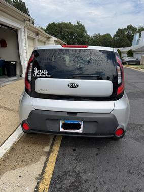 Silver 2015 Kia Soul +
