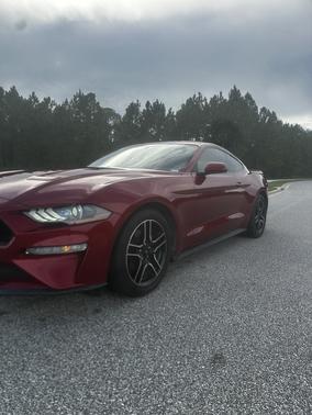 2020 Ford Mustang EcoBoost