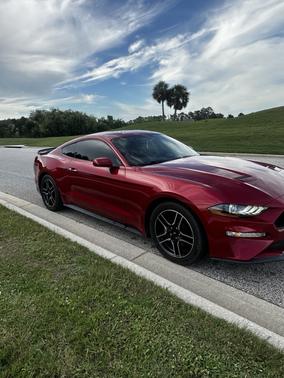 2020 Ford Mustang EcoBoost