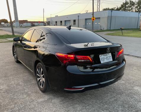 2017 Acura TLX w/Technology Package