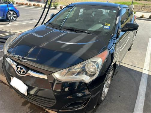 Black 2013 Hyundai Veloster Base
