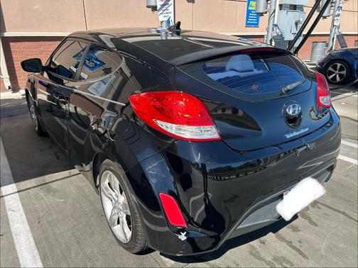 Black 2013 Hyundai Veloster Base