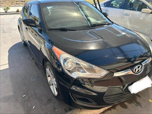 Black 2013 Hyundai Veloster Base