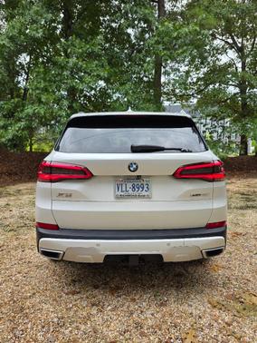 White 2019 BMW X5 xDrive40i