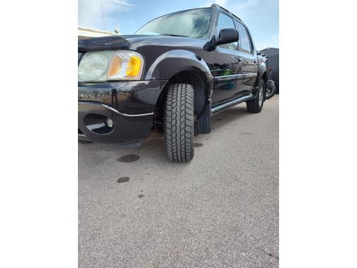 2004 Ford Explorer Sport Trac XLT