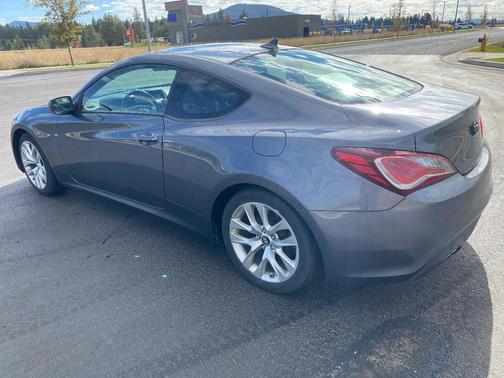 Gray 2013 Hyundai Genesis Coupe 2.0T