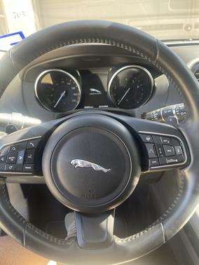 2019 Jaguar F-PACE 25t Premium