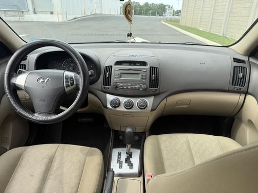 2010 Hyundai ELANTRA GLS