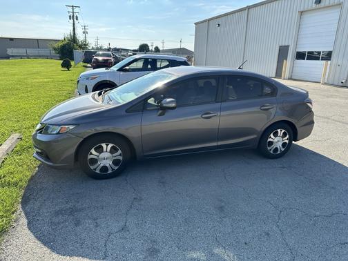 Gray 2013 Honda Civic Hybrid Base