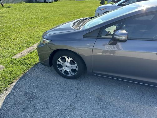Gray 2013 Honda Civic Hybrid Base