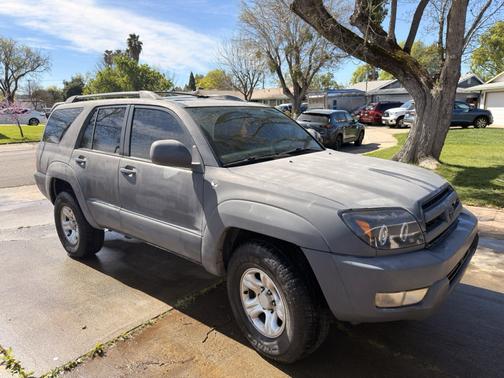 Gray 2003 Toyota 4Runner Limited V8