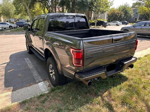 Gray 2018 Ford F-150 Raptor