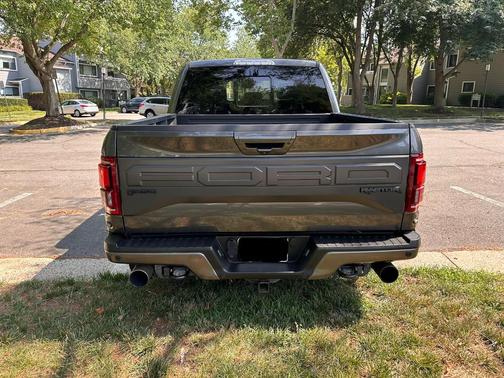 Gray 2018 Ford F-150 Raptor