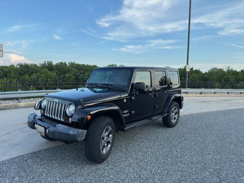 2017 Jeep Wrangler Unlimited Sahara